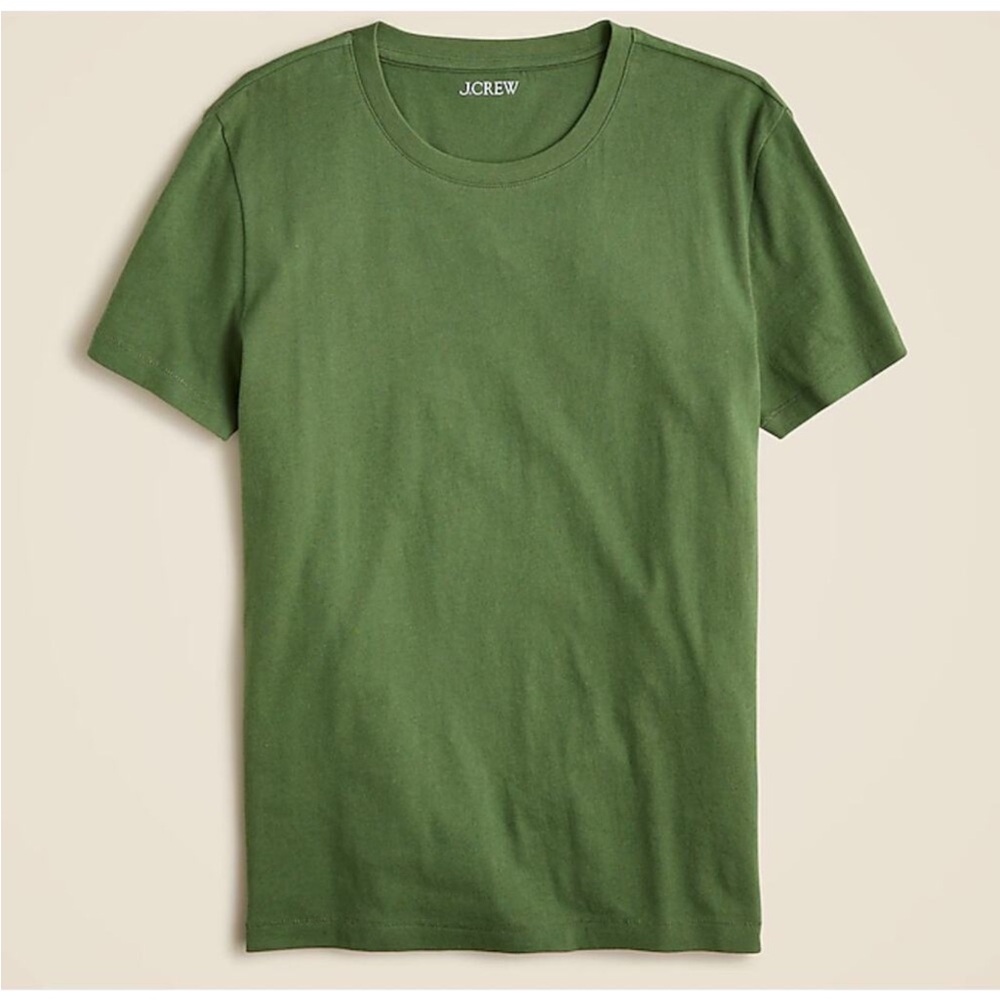 NWT J. Crew Men's Washed Jersey T-shirt New Size Small - two small holes in back